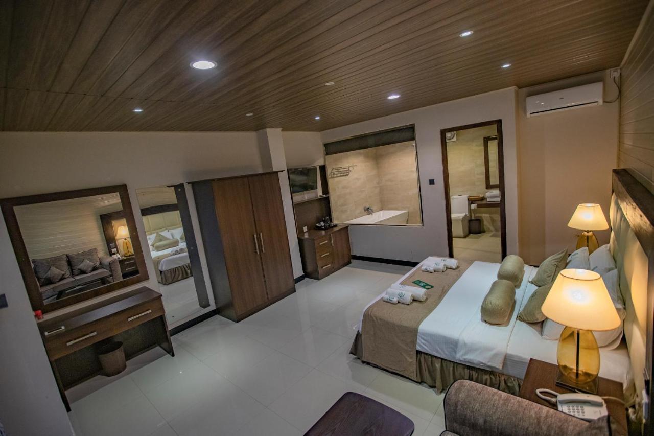 Ella Heritage Luaran gambar